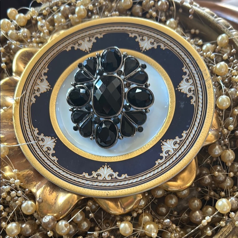 Vintage Black Crystal Mourning Brooch